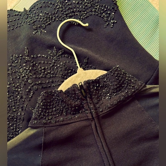 NWT - Vintage TADASHI Elegant Beaded Top, Sheer Long Sleeves - Size: UK-L; US-M - Picture 4 of 5